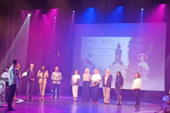 1fb124fa-4b60-4403-8c44-fdb95c4b8e95