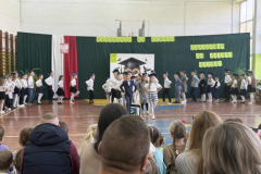 1_8addfc84-0e5c-444f-b211-b891ec343ee4